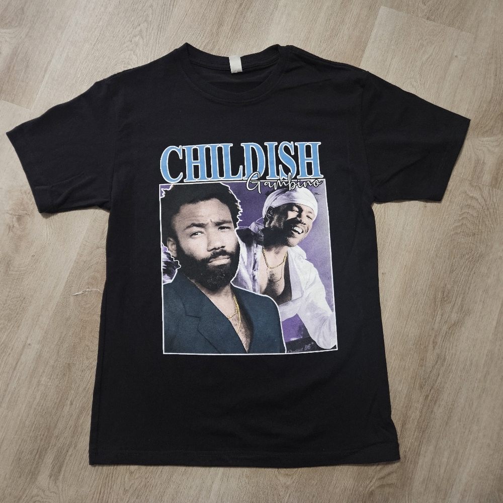 Mens Medium Childish Gambino The New World Tour Tshirt